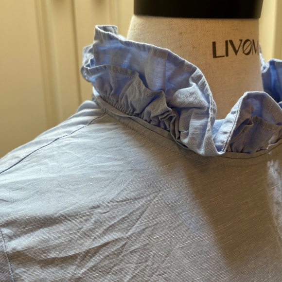 Women’s blouse - Picture 3 of 3